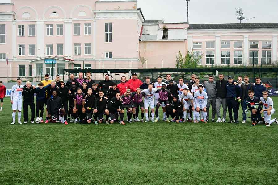 Товарищеский матч с «СиндЕкатом»