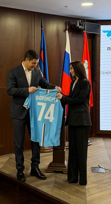 «ФОРЭНЕРГО» и футбольный клуб «Челябинск» заключили договор о сотрудничестве