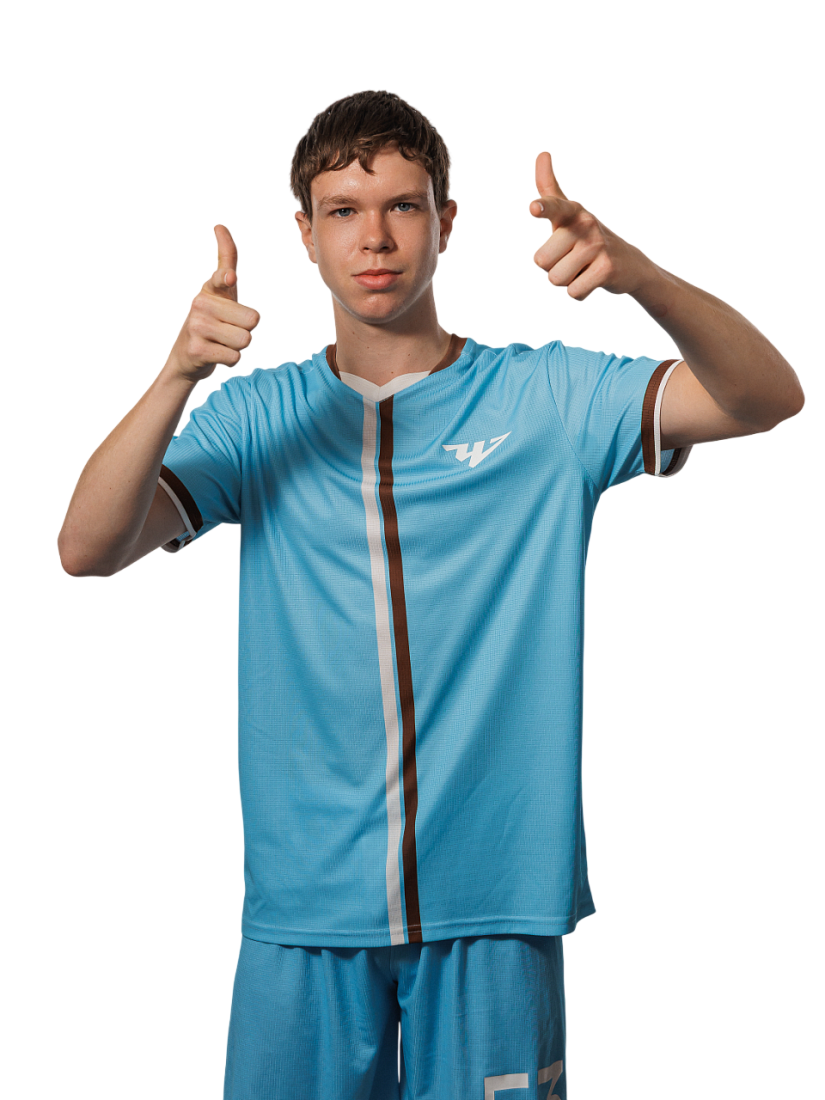 Денис Братчиков