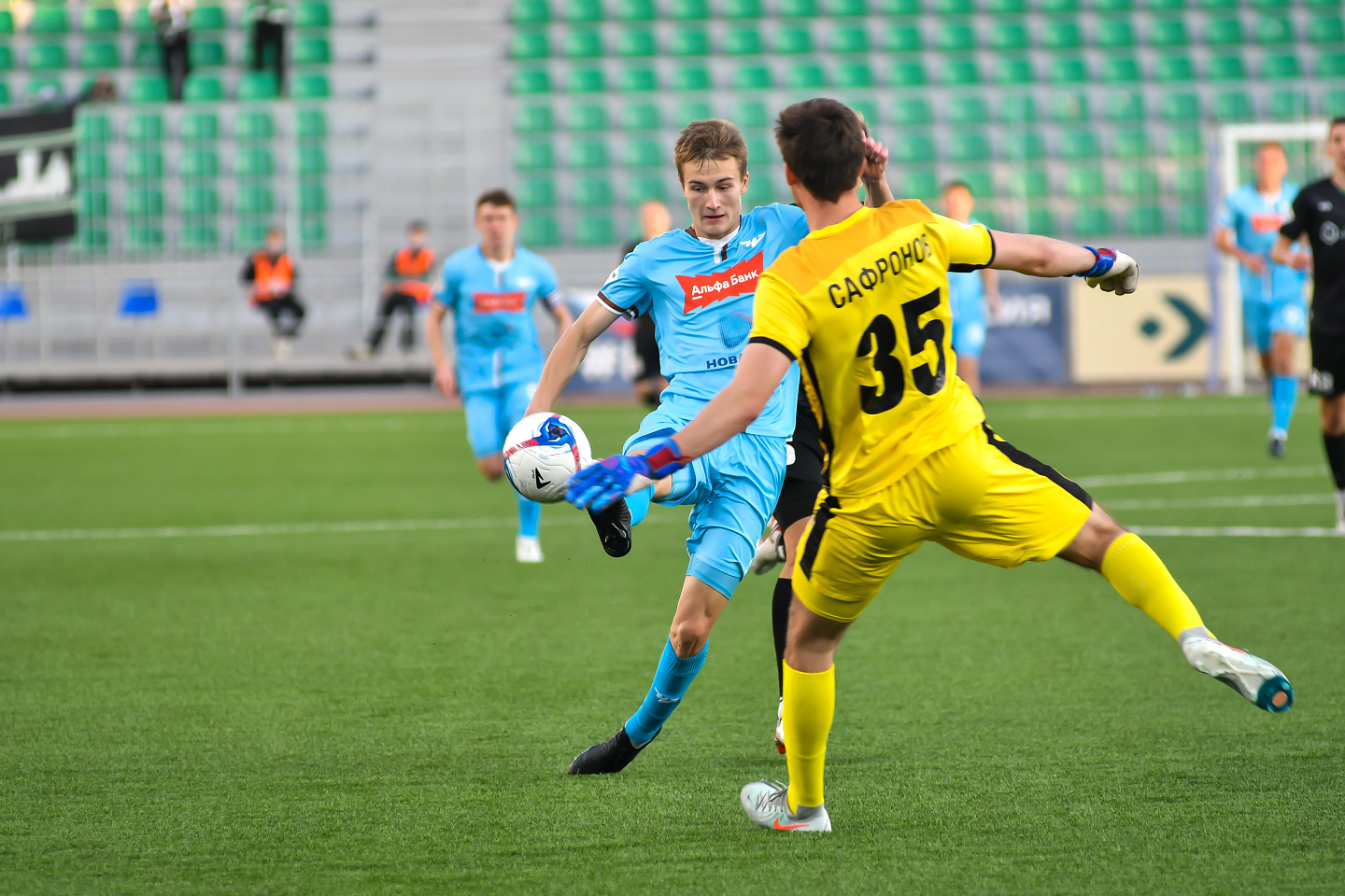 Прерываем четырехмесячную победную серию лидера